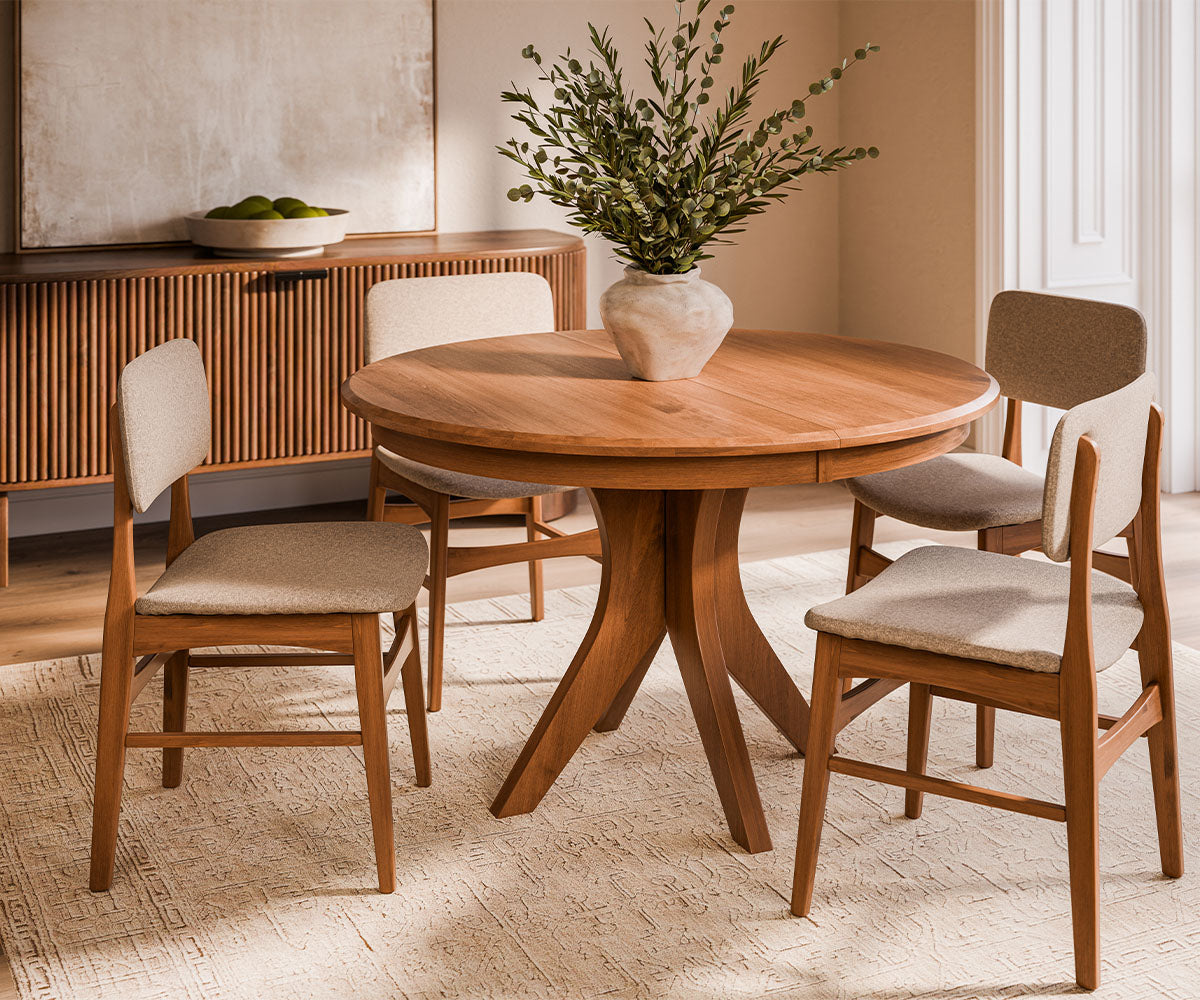 Huntley Pedestal Table